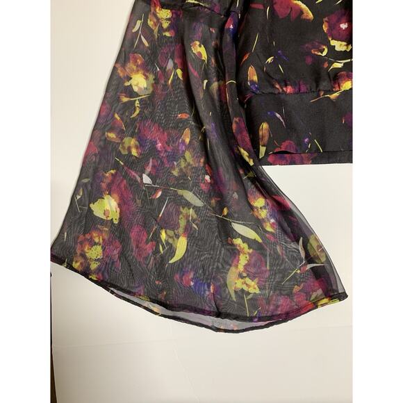 Bebe Blouse Sz 8 Womens Sheer Whimsigoth Black Floral Crop Top Bell Sleeve Fairy - Picture 2 of 8